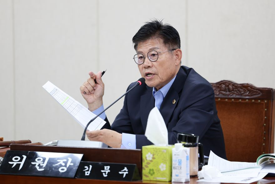 251210 전남도의회 농수위， 농어촌 인력난 해소 위해 긴급 회의 개최1.jpg