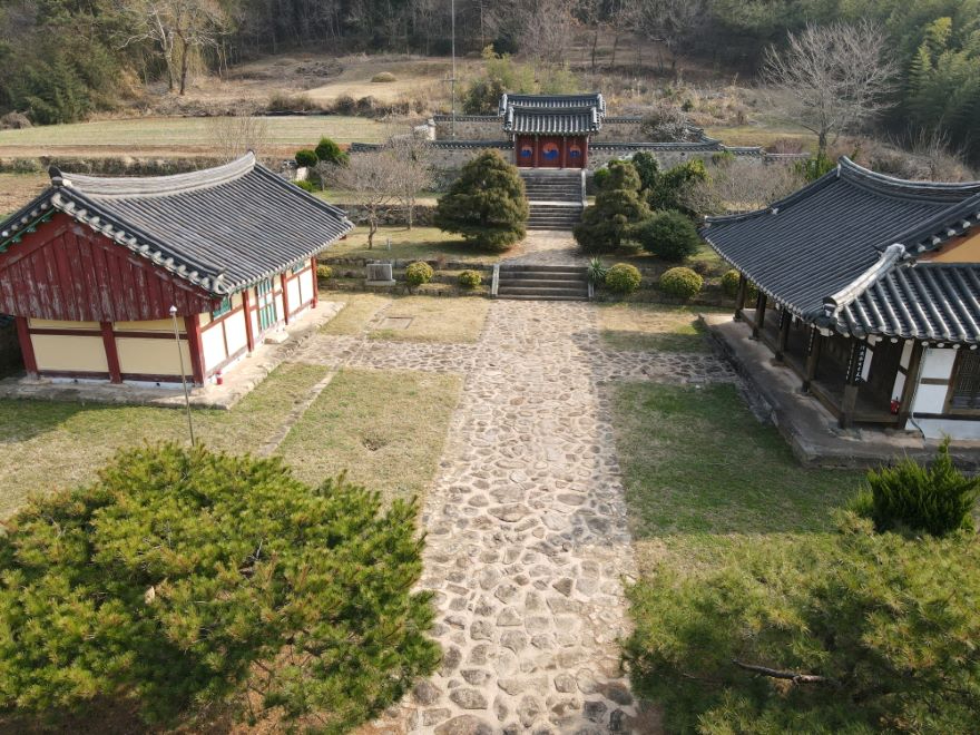 5. 고흥 무열사 소장 고문서, 전라남도 유형문화유산 지정 (1) - 무열사 전경.jpg