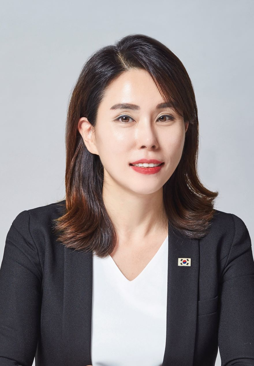 260202 한숙경 전남도의원，증명사진.jpg