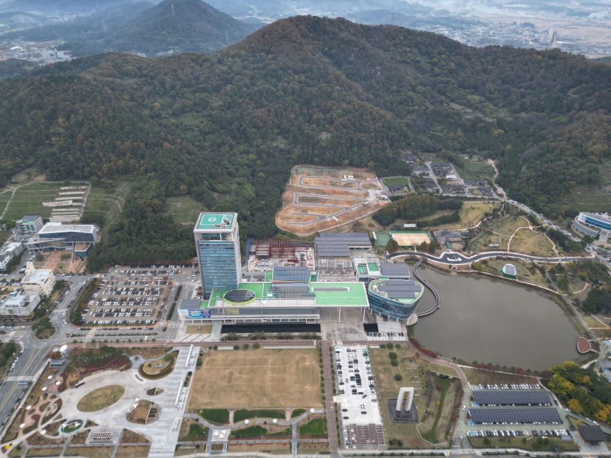드론 촬영(전남도청).JPG